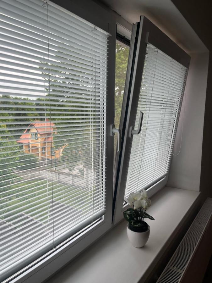 Apartman V Rodinnem Dome Jaroměř Dış mekan fotoğraf